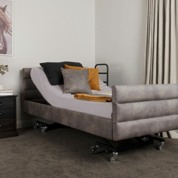 IC777 Premium Care Bed