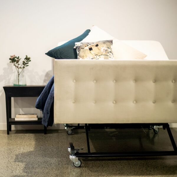 IC777 Premium Care Bed